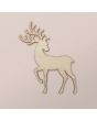 Hirschfigur mit Geweih aus Holz