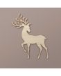 Hirschfigur mit Geweih aus Holz